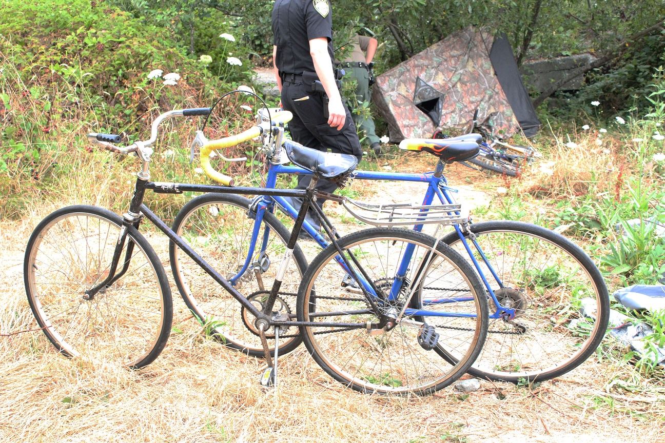 Samoa & V Street Clean-Up